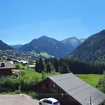 Individuel 8 Pers A Porte Du Soleil Avec Jacuzzi Exterieur Σαλέ Châtel