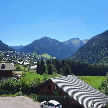 Individuel 8 Pers A Porte Du Soleil Avec Jacuzzi Exterieur 샬레 Châtel