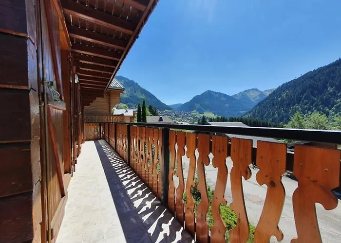 Individuel 8 Pers A Porte Du Soleil Avec Jacuzzi Exterieur Chalet